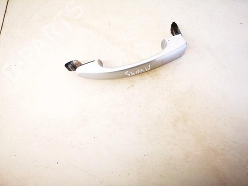 front-right-exterior-door-handle-vw-touran-1t1-1t2-2003-2004-2005-2006-2007-2008-2009-2010-2011-35526512 main image