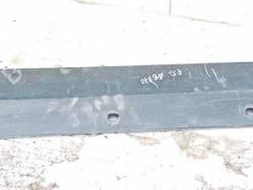 Used Right sideskirt Right sideskirt 35257349 35257349