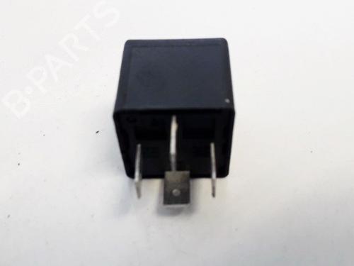 other-opel-zafira-a-mpv-t98-1999-2000-2001-2002-2003-2004-2005-2006-33064359 main image