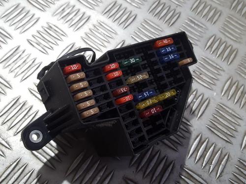 fuse-box-vw-golf-v-1k1-2003-2004-2005-2006-2007-2008-2009-2010-33500842 main image