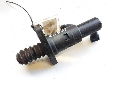 Used Clutch slave cylinder Clutch slave cylinder 37864863 37864863
