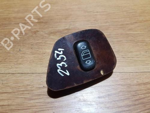 Used Switch Switch MERCEDES-BENZ E-CLASS (W210) E 200 (210.035) (136 hp) 33481989 33481989