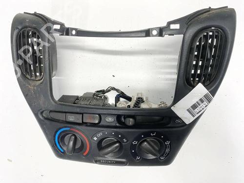 Used Climate control Climate control TOYOTA YARIS VERSO (_P2_) 1.3 (NCP20_, NCP22_, NCP20R, NCP22R) (86 hp) 35028611 35028611