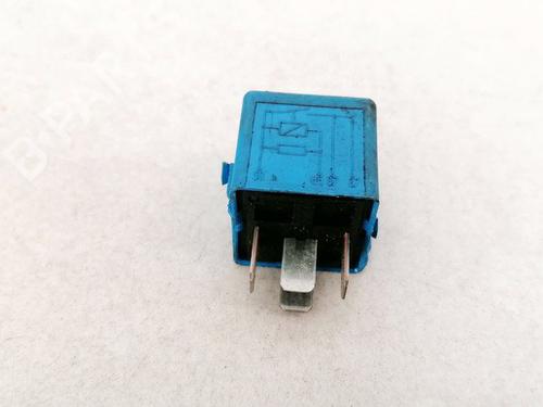Used Electronic sensor Electronic sensor OPEL INSIGNIA A (G09) 1.8 (68) (140 hp) 33079968 33079968