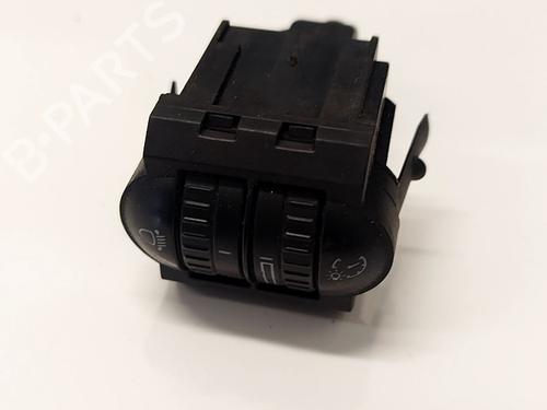 Used Switch Switch VW GOLF V (1K1) 1.9 TDI (90 hp) 34779574 34779574