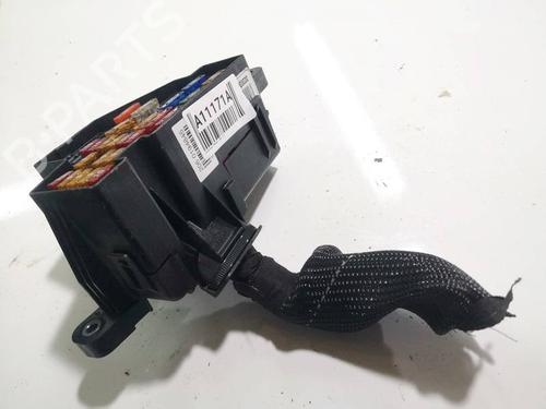 Used Fuse box Fuse box VW PASSAT B6 (3C2) 2.0 TDI (140 hp) 32970285 32970285