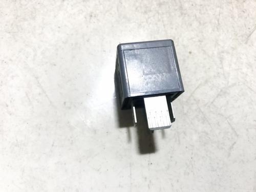 other-audi-a6-c5-4b2-4b4-1997-1998-1999-2000-2001-2002-2003-2004-2005-33520470 main image