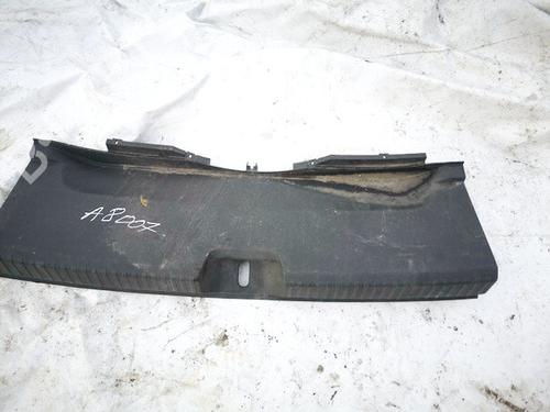 Estribo Estribo SEAT LEON (5F1) 1.2 TSI (105 hp) 35394323 35394323