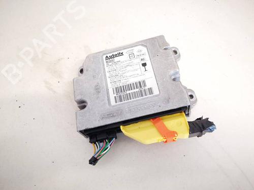 Used ECU airbags ECU airbags RENAULT LAGUNA III (BT0/1) 2.0 dCi (BT07, BT0J, BT14, BT1A, BT1S) (131 hp) 32931151 32931151
