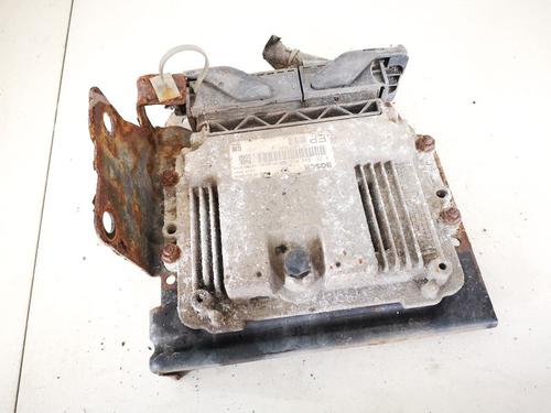 Used Engine control unit (ECU) Engine control unit (ECU) OPEL ZAFIRA / ZAFIRA FAMILY B (A05) 1.9 CDTI (M75) (100 hp) 32914402 32914402