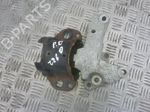 Used Engine mount Engine mount RENAULT CLIO III (BR0/1, CR0/1) 1.2 16V (BR0R, BR1D, BR1L, CR0R) (65 hp) 33506916 33506916