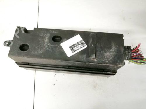 Used Fuse box Fuse box LAND ROVER RANGE ROVER SPORT I (L320) 2.7 D 4x4 (190 hp) 32588674 32588674