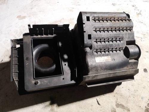 Used Air filter box Air filter box VOLVO V70 III (135) 2.5 T FlexiFuel (231 hp) 35249661 35249661