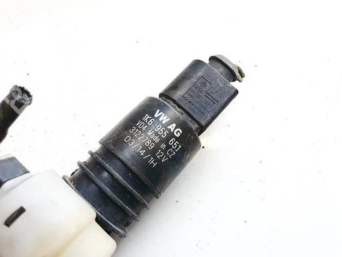 Washer pump VW PASSAT B7 (362) 2.0 TDI | BP37009368E24 - Image 2