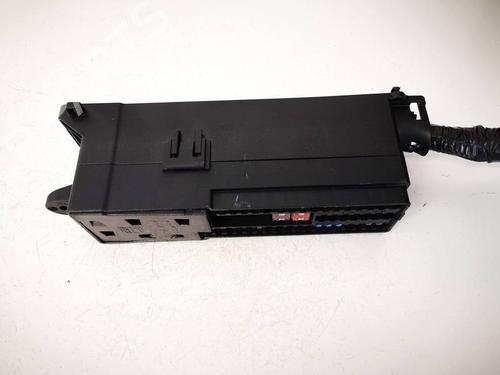 Used Fuse box Fuse box 38322794 38322794