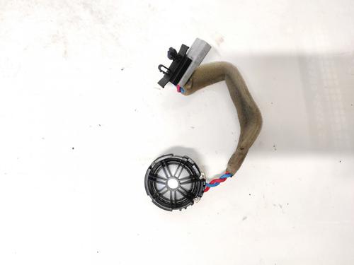 speaker-land-rover-discovery-sport-l550-2014-33087493 main image