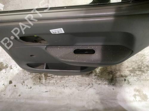 Forra trás direita Forra trás direita SUZUKI IGNIS II (MH) 1.3 (RM413) (94 hp) 34928169 34928169