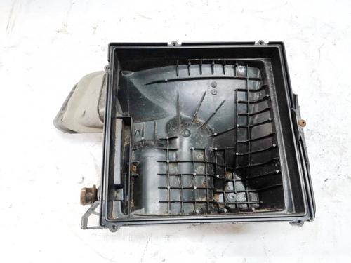 Air filter box OPEL ASTRA J (P10) 1.6 CDTi (68) | BP35639083M87 - Image 2