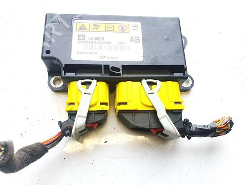 Used ECU airbags ECU airbags OPEL ASTRA J (P10) 1.4 (68) (100 hp) 32598365 32598365