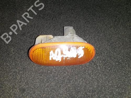 Pisca lateral direito Pisca lateral direito MITSUBISHI GALANT VIII Estate (EA_, EC_) 2.5 V6 24V (EA5W) (160 hp) 35650148 35650148