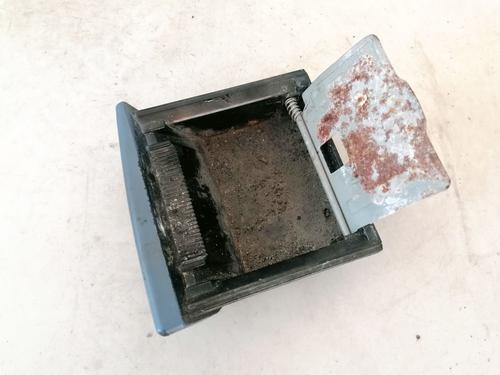 Cendrier Cendrier MITSUBISHI SPACE STAR MPV (DG_A) 1.9 DI-D (DG4A) (102 hp) 35540640 35540640