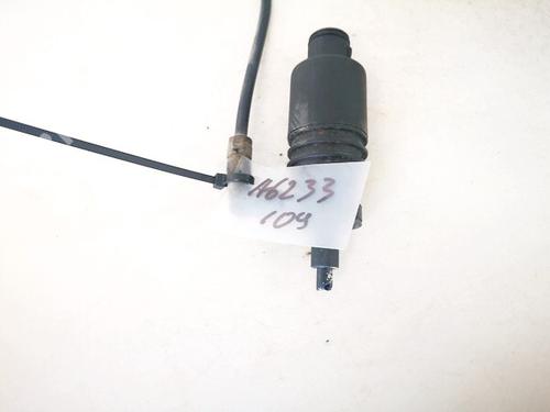 washer-pump-audi-a4-b5-8d2-1994-1995-1996-1997-1998-1999-2000-2001-35595017 main image