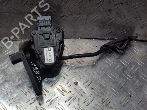 Used Pedal Pedal OPEL COMBO Tour 1.7 DTI 16V (75 hp) 35656227 35656227