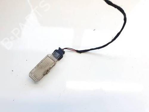 Used Interior roof light Interior roof light SKODA YETI (5L) 2.0 TDI (140 hp) 35031178 35031178
