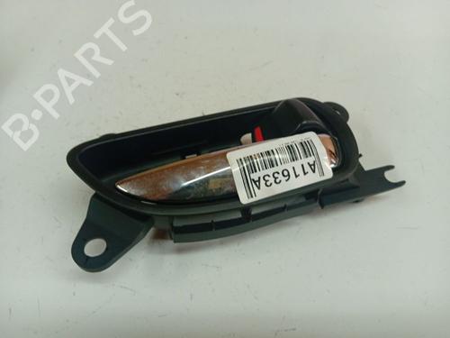 Used Front right interior door handle Front right interior door handle 37655725 37655725