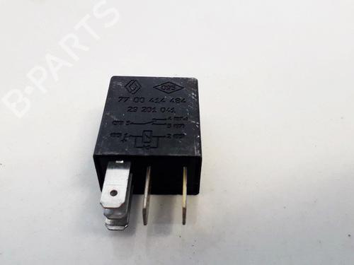 other-renault-laguna-ii-bg01_-2001-2002-2003-2004-2005-2006-2007-33064408 main image