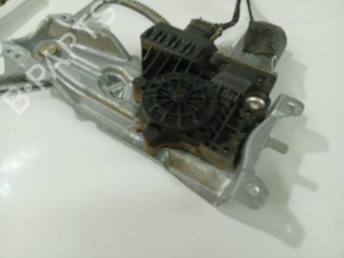 Used Right front window motor Right front window motor 34840786 34840786