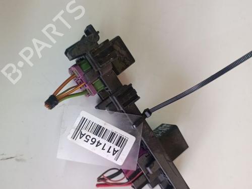 Used Fuse box Fuse box SKODA OCTAVIA II (1Z3) 1.6 FSI (115 hp) 36588243 36588243