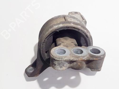 Used Engine mount Engine mount OPEL ZAFIRA A MPV (T98) 2.2 DTI 16V (F75) (125 hp) 33070804 33070804