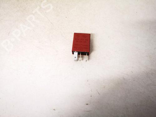 other-renault-laguna-iii-bt01-2007-2008-2009-2010-2011-2012-2013-2014-2015-32876393 main image