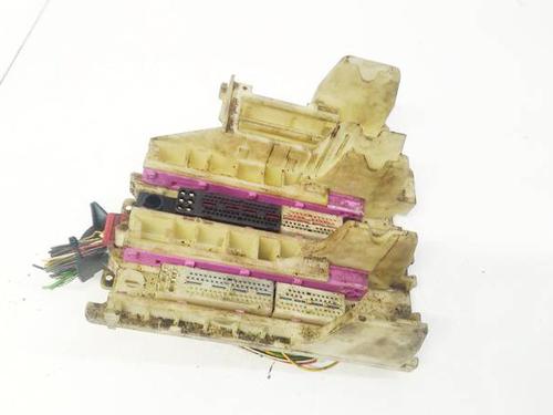 Used Fuse box Fuse box VOLVO XC90 I (275) T6 AWD (272 hp) 32591340 32591340