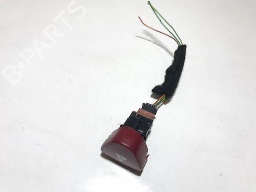 Used Warning switch Warning switch CITROËN C3 I (FC_, FN_) 1.4 HDi (75 hp) 35710464 35710464