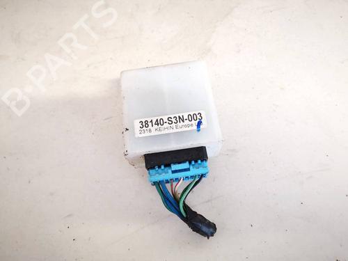 Used Electronic module Electronic module HONDA CIVIC VII Hatchback (EU, EP, EV) 1.6 i (EP2, EU8, EU6) (110 hp) 32935118 32935118