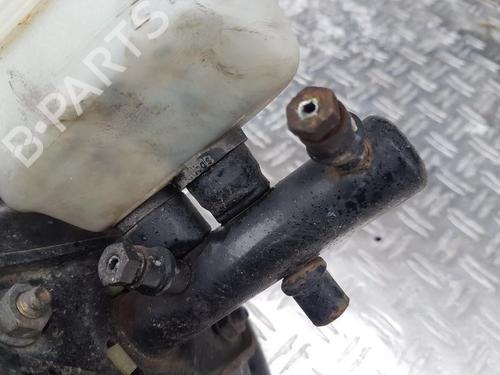 brake-master-cylinder-rover-200-ii-hatchback-rf-1995-1996-1997-1998-1999-2000-35667610 main image