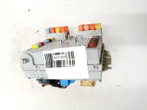 Used Fuse box Fuse box FIAT CROMA (194_) 1.9 D Multijet (194AXC1B, 194AXC12) (150 hp) 32588962 32588962