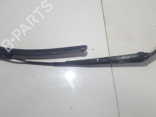Used Front windshield wiper arm Front windshield wiper arm HYUNDAI MATRIX (FC) 1.5 CRDi (82 hp) 33513266 33513266