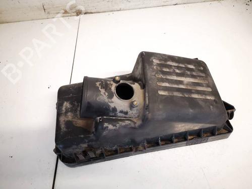 Used Air filter box Air filter box TOYOTA COROLLA Saloon (_E12_) 1.4 D-4D (NDE120_, NDE120R) (90 hp) 35157924 35157924