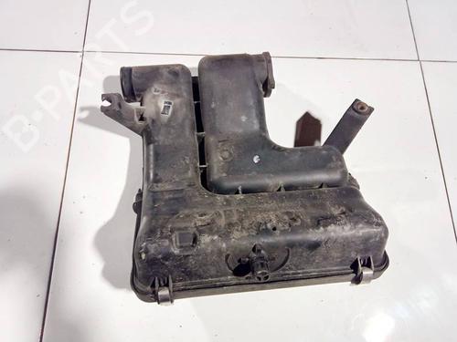 Used Air filter box Air filter box SUZUKI IGNIS I (FH) 1.3 (HV51, HX51, RG413) (83 hp) 35212949 35212949