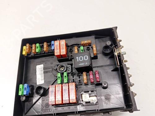 Fuse box SKODA OCTAVIA II (1Z3) 1.9 TDI | BP32538067E1 - Image 2