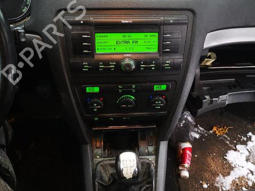 Electronic module SKODA OCTAVIA II (1Z3) 1.9 TDI | BP32616933M83