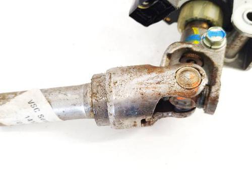 Used Steering column universal joint Steering column universal joint TOYOTA AVENSIS (_T25_) 2.2 D-4D (ADT251_, ADT251R) (150 hp) 36586333 36586333