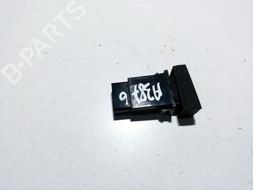 Used Warning switch Warning switch HYUNDAI SANTA FÉ II (CM) 2.2 CRDi (155 hp) 35835798 35835798
