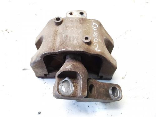 engine-mount-audi-a3-8l1-1996-1997-1998-1999-2000-2001-2002-2003-2004-2005-2006-32910890 main image