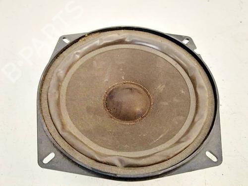 Used Speaker Speaker VOLVO V50 (545) 2.0 D (136 hp) 40275571 40275571