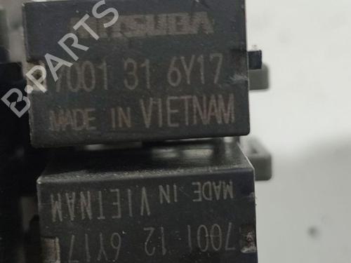 Fuse box HONDA FR-V (BE) 2.2 i CTDi (BE5) | BP32554160E1