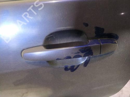 rear-left-exterior-door-handle-toyota-rav-4-ii-_a2_-2000-2001-2002-2003-2004-2005-35195460 main image